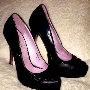 platform heels with patent leather. “Gomax”